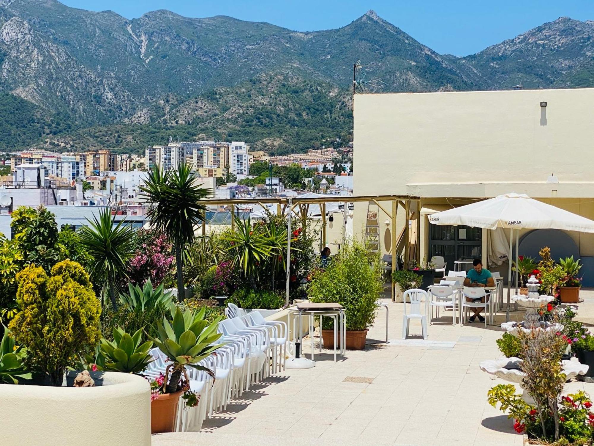 The First Line Of The Sea Apartment Marbella Exterior photo