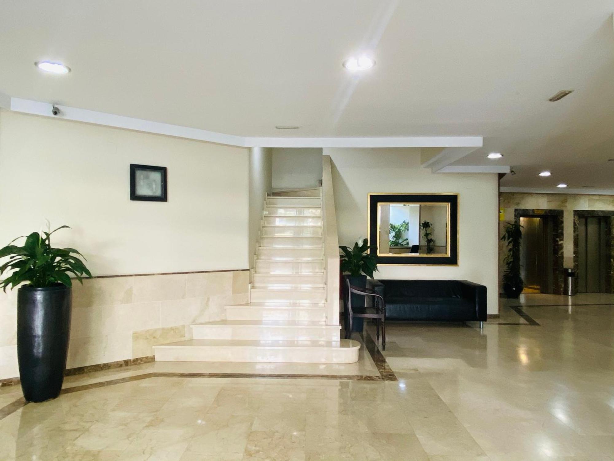 The First Line Of The Sea Apartment Marbella Exterior photo